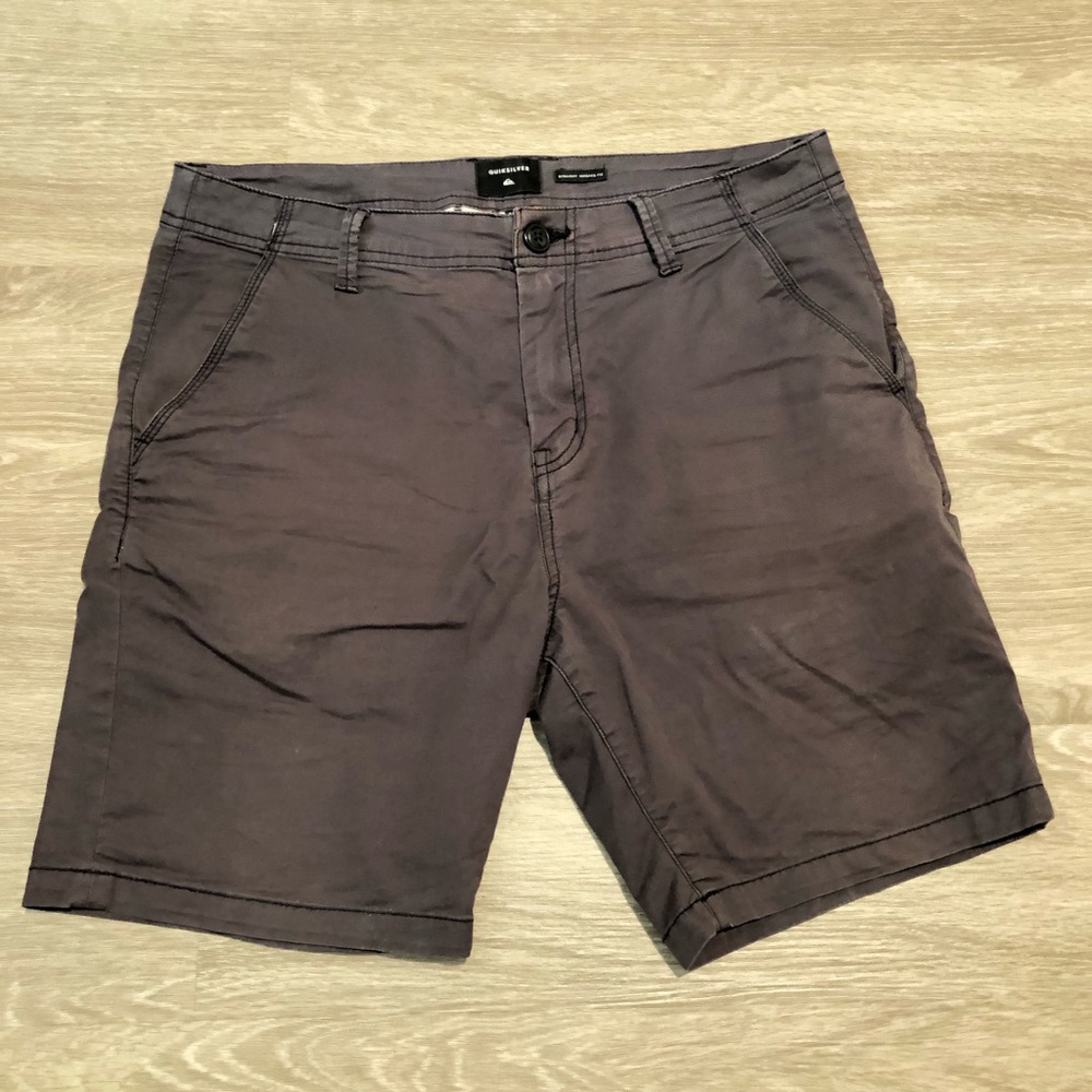 Quiksilver Mens Walk Shorts (31)